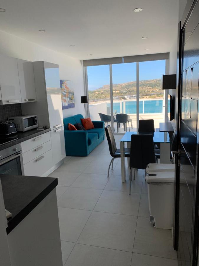 Sea View Penthouse Mellieha Bay Leilighet Eksteriør bilde